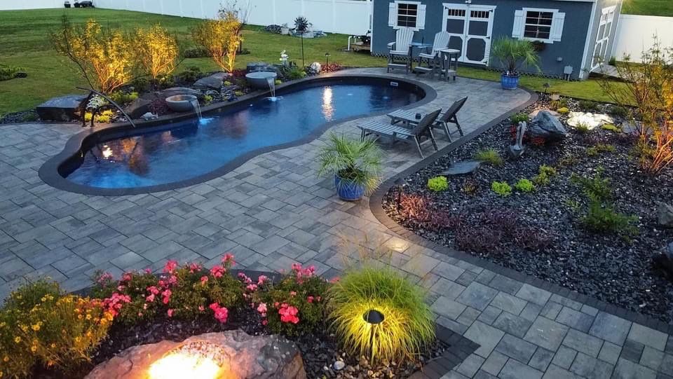 Norfolk Concrete pool builder - Why a Concrete Pool Deck is a Viable Choice for Homeowners!