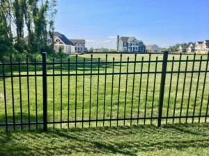 PoolForce - Aluminum Fencing Page - Wavecrest - Black Wavecrest Traditional Bottom 2