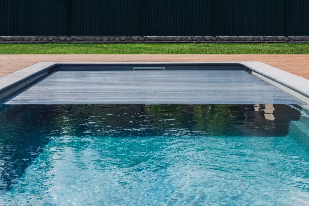 How to Choose a Good Swimming Pool Cover For Inground Pools